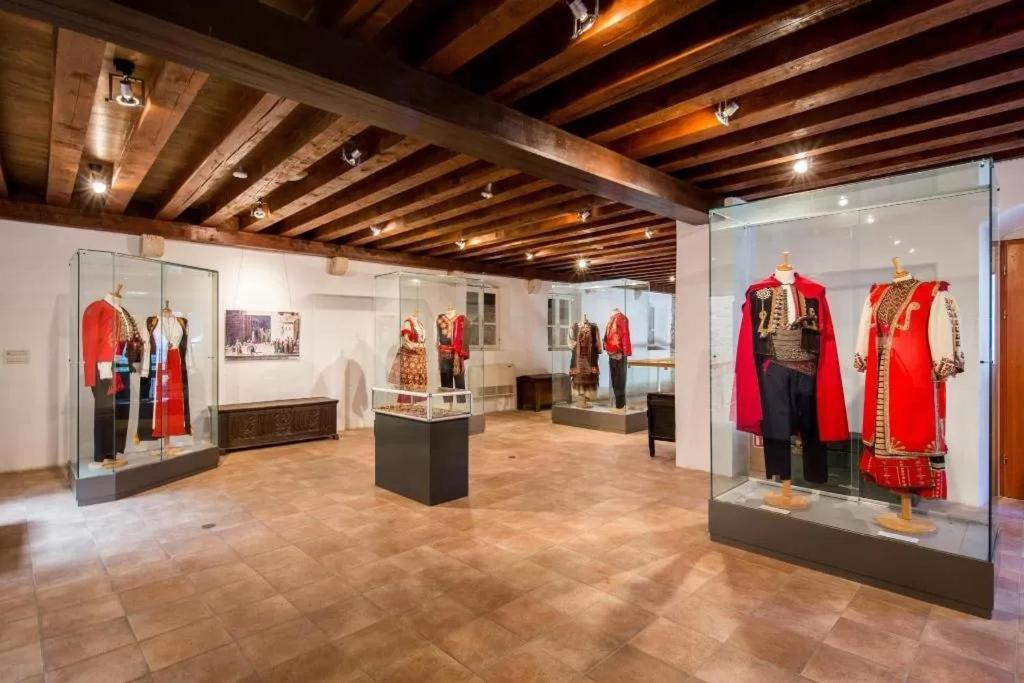Zana Luxury Studios Split Center Bagian luar foto